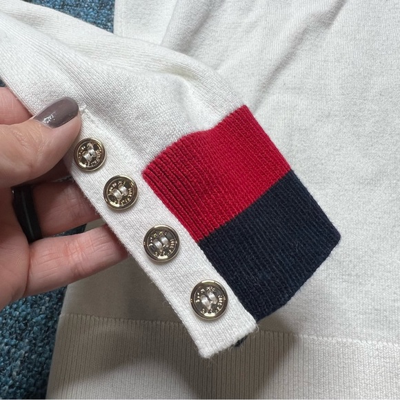 Tommy Hilfiger Big Logo Turtleneck Sweater in White Red Navy - Picture 2 of 7